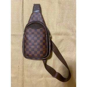 Crossbody bag